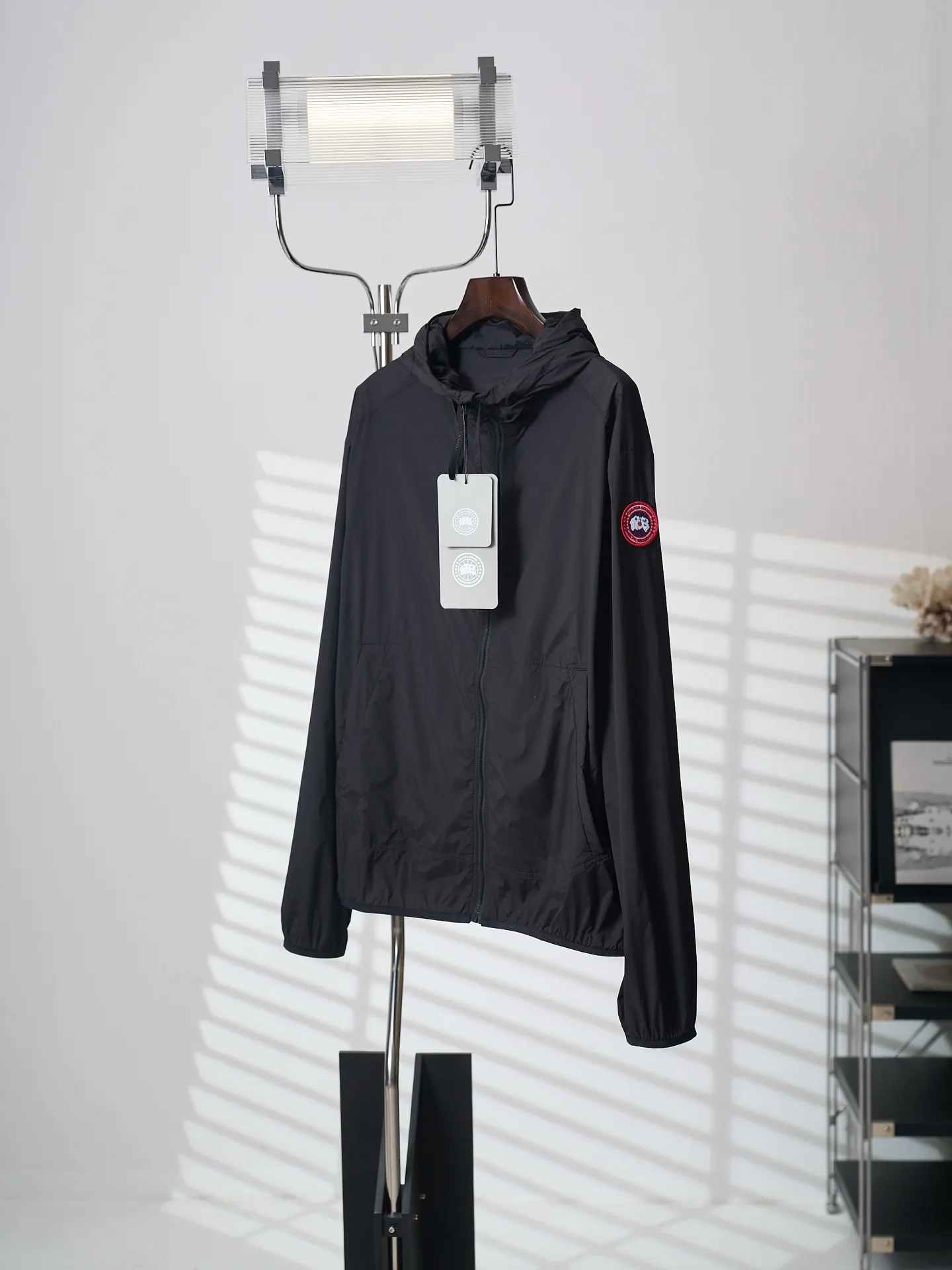 【 】Canada Goose/ 【In Stock】S M L XL ： ， ， ， ， ， ， ， 、 ， 。 ： ， ， 。 ， ， ， ，Wear-Resistant 。 ： ， ， 。